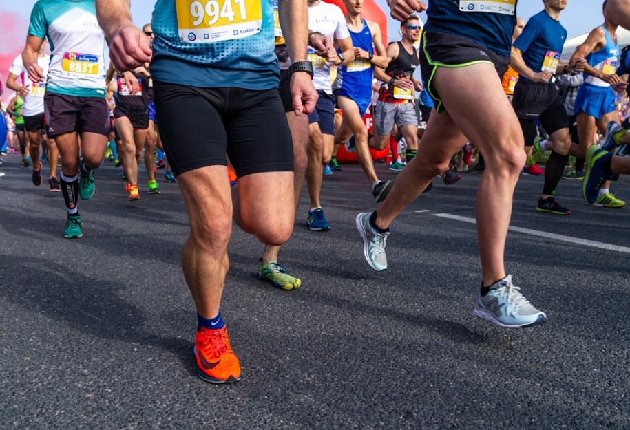 Potężne utrudnienia w Warszawie. Zamknięte drogi i zmiany w komunikacji miejskiej