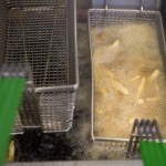 W Niemczech kradną zużyty tłuszcz z restauracji. Straty idą w miliony euro