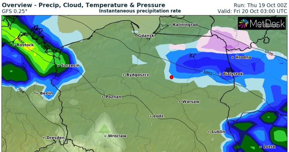 W nocy z czwartku na piątek na Suwalszczyźnie spodziewane są opady deszczu ze śniegiem oraz słabego śniegu /wxcharts /
