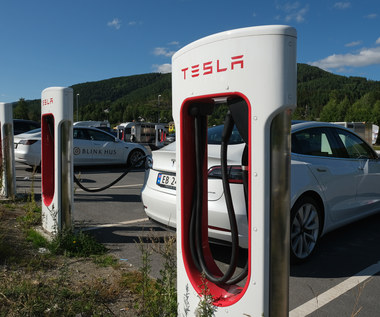 W Norwegii sprzedaje się więcej aut elektrycznych niż spalinowych