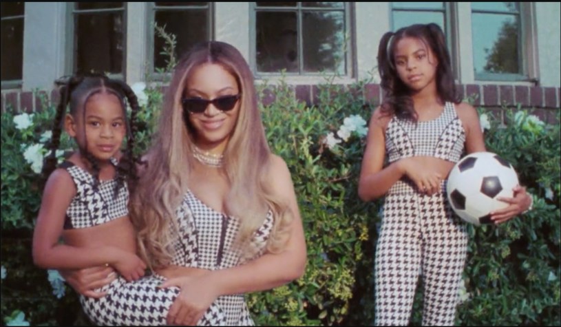W nowej kampanii marki Beyoncé wzięły udział jej córki /Instagram /Instagram