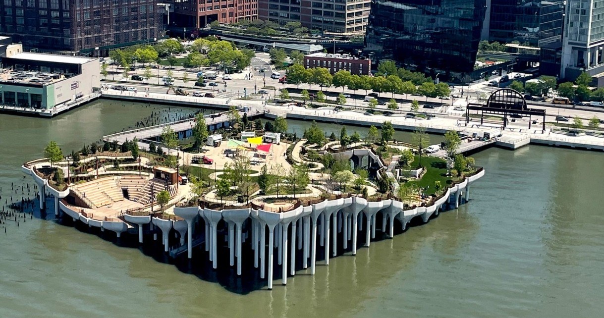 W Nowym Jorku powstał park na sztucznej wyspie, która wygląda jak z bajek /Geekweek