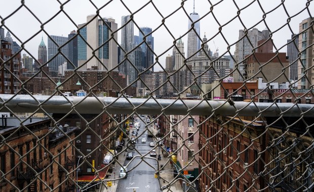 W Nowym Jorku troje małych dzieci zmarło z powodu tajemniczego schorzenia związanego z koronawirusem