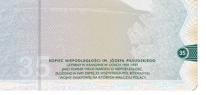 W nowym paszporcie pojawiła się błędna nazwa Kopca Piłsudskiego /Materiały prasowe