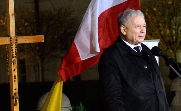 W obchodzonych miesięcznicach katastrofy smoleńskiej będzie uczestniczyć wojskowa asysta honorowa