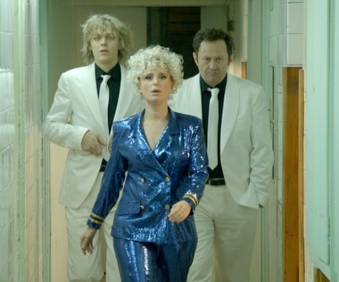 W obsadzie filmu znaleźli się również: Jakub Gierszał (L), Andrzej Konopka (P), Zygmunt Malanowicz, Magdalena Cielecka, Katarzyna Herman, Marcin Kowalczyk, Iwona Bielska oraz Roma Gąsiorowska.