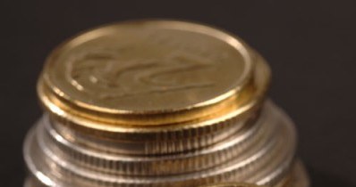 W opinii dilerów, złoty może do końca tygodnia zejść poniżej poziomu 3,86 za euro /&copy; Bauer
