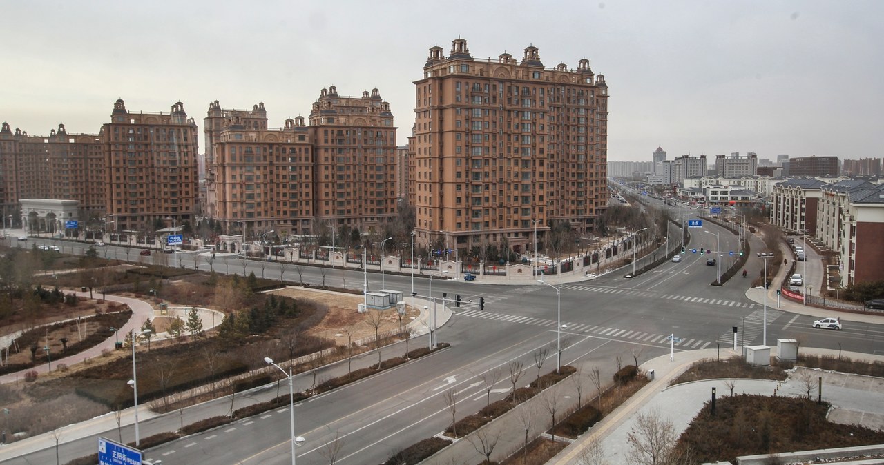 W Ordos-Kangbashi mogłoby żyć ok. 1,5 miliona mieszkańcó /Simon Song/South China Morning Post via Getty Images /Getty Images