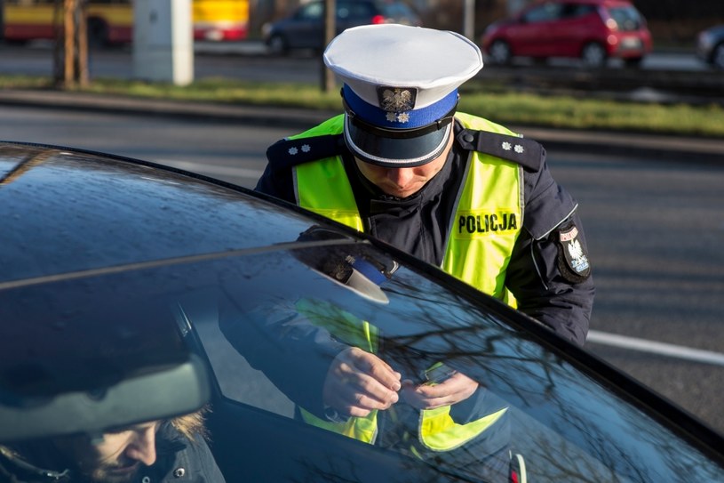 W ostatnim weekendzie ferii zimowych policja zapowiada wzmożone kontrole kierowców /Wojciech Koziol / Forum /Agencja FORUM