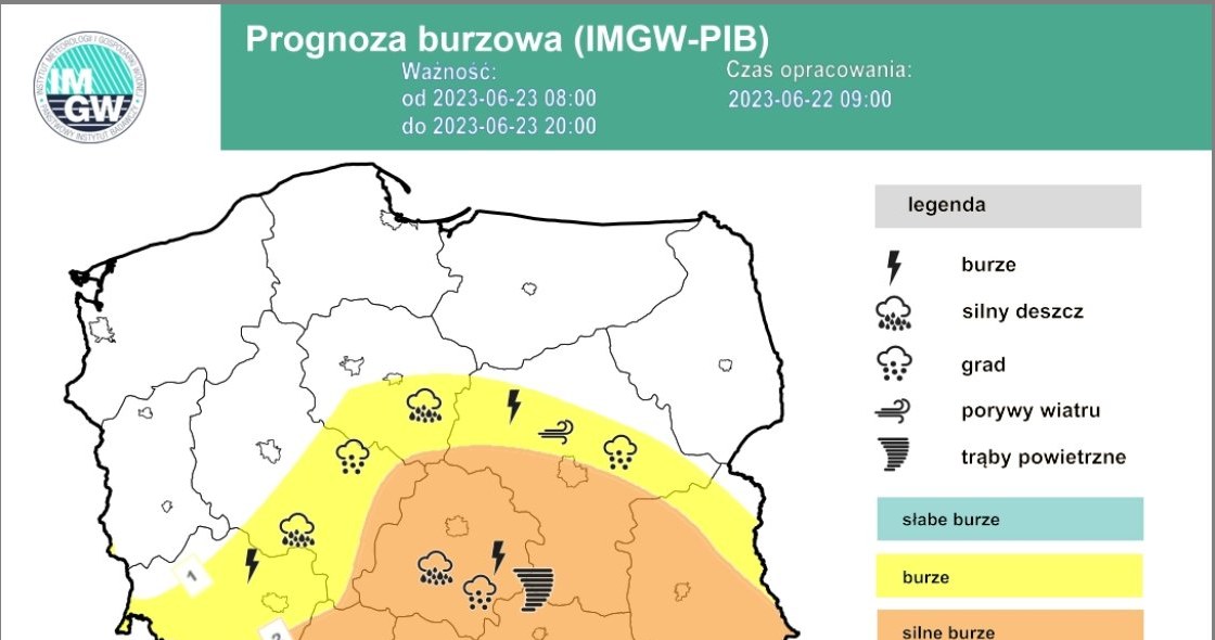 W piątek spodziewane są gwałtowne burze. IMGW nie wyklucza też pojawienia się trąb powietrznych /IMGW /