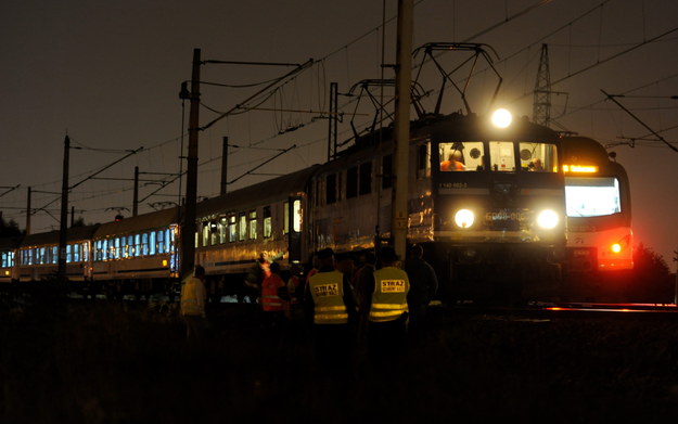 W piątek w Warszawie o mały włos nie zderzyły się dwa pociągi /Bartłomiej Zborowski /PAP
