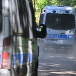 W pobliżu Zespołu Szkół w Libiążu padły strzały. Zatrzymano trzech mężczyzn 