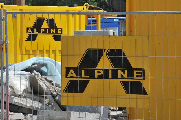 W Polsce Alpine realizuje na zlecenie GDDKiA dwa projekty... /EPA