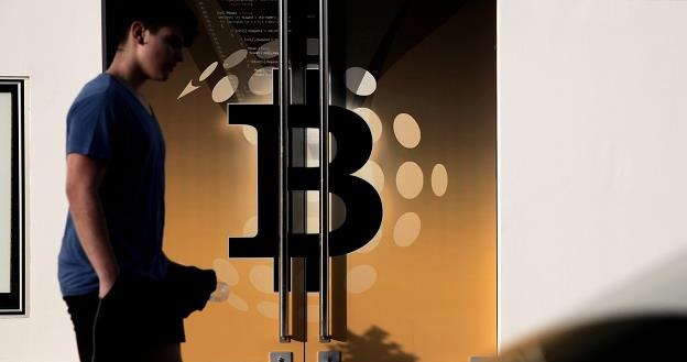 W Polsce bitcoinami można już płacić /AFP