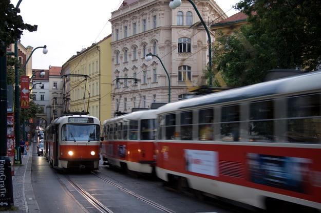 W Polsce komunikacja tramwajowa po latach zaniedbań dopiero budzi się z letargu /&copy; Panthermedia