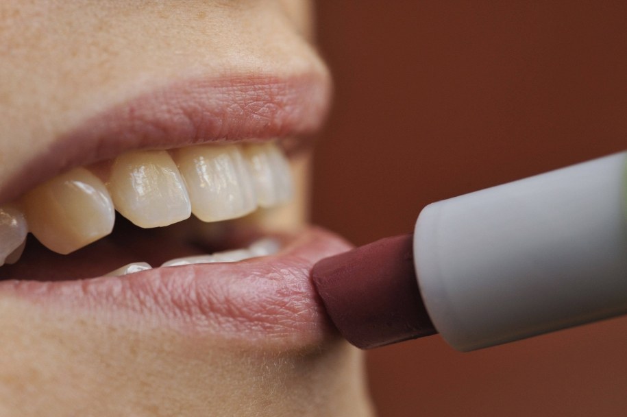 W Polsce mamy do czynienia z epidemią próchnicy / 	Normann Hochheimer / CHROMORANGE    /PAP/EPA