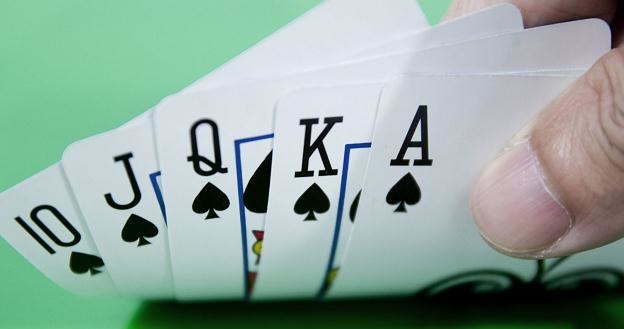 W Polsce poker jest praktycznie - poza kasynami - zakazany /&copy;123RF/PICSEL