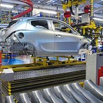 W Polsce spada produkcja samochodów