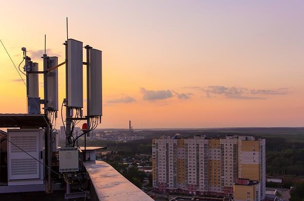 W polskich miastach rozpoczęły się testy sieci przed wprowadzeniem technologii 5G /&copy;123RF/PICSEL