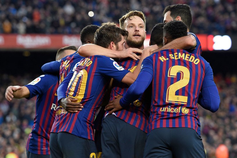 W poprzednim meczu na Camp Nou Barcelona pokonała w lidze Real Madryt aż 5-1 /AFP