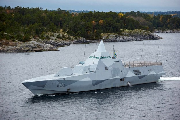 W poszukiwania zaangażowana jest między innymi szwedzka korweta HMS Visby /MARKO SAAVALA  /PAP/EPA