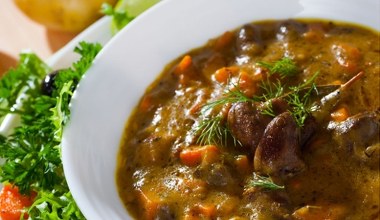 W PRL-u były przysmakiem, dziś mało kto gotuje. Mają dużo białka, a gulasz wychodzi mistrzowski