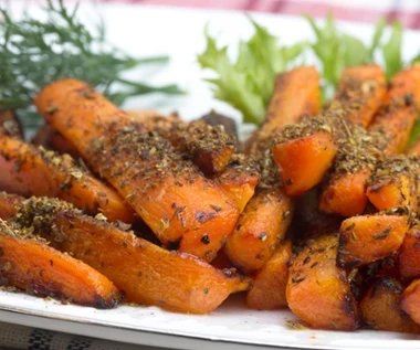 W PRL-u gospodynie dodawały do marchewki, żeby była smaczniejsza. Ten dodatek ma dużo ważniejsze zadanie