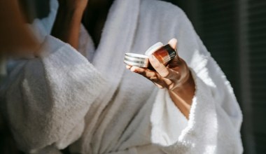 W PRL-u każdy miał ją w apteczce, a dzisiaj jest zapomniana. Maść dziegciowa powinna powrócić do łask