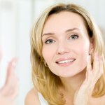 szare mydło właściwości W PRL-u używała go każda kobieta. Sekret gładkiej skóry za mniej niż 5 złotych