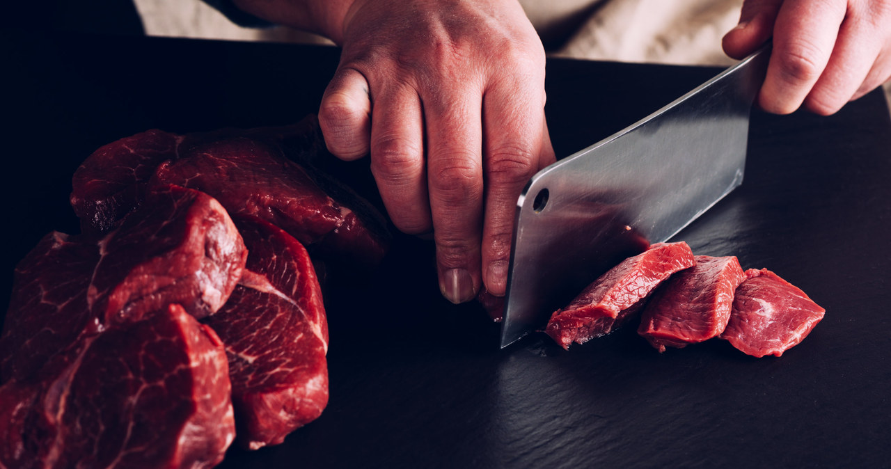 W profilaktyce nowotworowej niezwykle ważne jest ograniczenie spożycia czerwonego mięsa /123RF/PICSEL