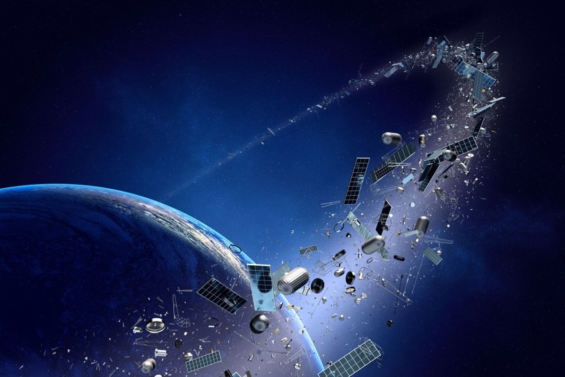 W przestrzeni kosmicznej unoszą się tony śmieci dostarczonych tam przez człowieka /123RF/PICSEL