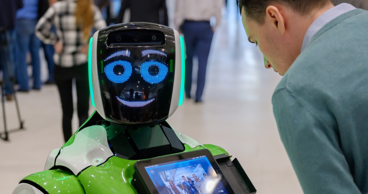 W przyszłości roboty będą lepszymi psychologami niż ludzie? /123RF/PICSEL