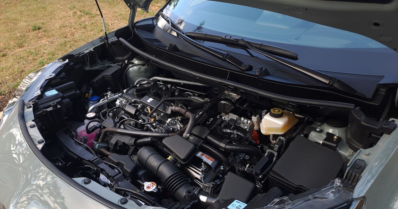 W ramach modernizacji Toyota Yaris Cross wyposażona została w mocniejszą, 130-konną hybrydę. Z oferty wypadła natomiast 125-konna benzyna. /Maciej Olesiuk /INTERIA.PL