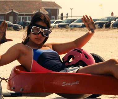 W ramach projektu Scope100 Gutek Film zaprosił 100 widzów z całej Polski do obejrzenia 5 najnowszych europejskich produkcji, nagradzanych na międzynarodowych festiwalach, które nie trafiły jeszcze do polskich kin.

Zazwyczaj to dystrybutor decyduje o tym, która produkcja trafi do kin. W ramach projektu Scope100 decyzja należała do widzów, którzy ocenili wszystkie filmy i wybrali najlepszy - film "Ava" w reżyserii Léi Mysius.