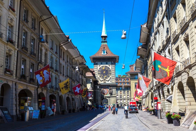 ​W referendum przepadł pomysł odpowiedzialności szwajcarskich  firm za działalność za granicą. Nz. Berno, stolica Helwecji /123RF/PICSEL