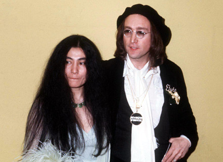 W RMF Święta usłyszeć można m.in. Johna Lennona - fot. Brenda Chase /Getty Images/Flash Press Media