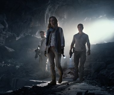 W rolę egiptolog Jenny wciela się Annabelle Wallis. – Dała tej postaci wdzięk i czar, ale także powagę, to w końcu autorytet naukowy. 

Brytyjska aktorka wspomina, że od jakiegoś czasu wiedziała, że zdjęcia do „Mumii” będą powstawać m.in. w Londynie. – Byłam bardzo zaintrygowana. Wiedziałam, że w filmie pojawią się silne postaci kobiece. Pierwsze spotkanie z Alexem było decydujące. Połączyła nas szczególna więź. Jest bardzo wiele podobieństw między mną a moją postacią. Współpraca z Tomem to dla mnie spełnienie marzeń. 
