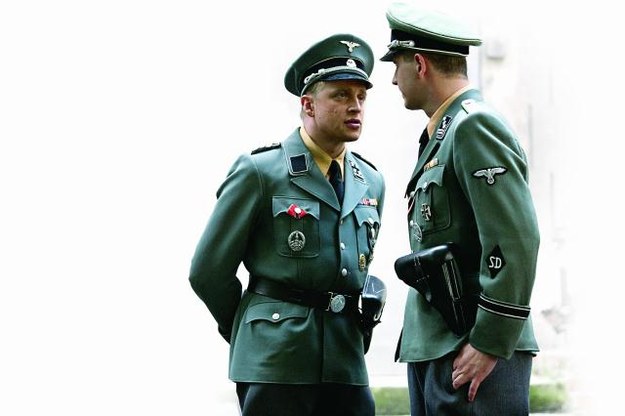 Piotr Adamczyk: Przede mną wielkie wyzwanie W roli gestapowca Larsa Rainera, który potrafił działać bezwzględnie. /Mat. Prasowe