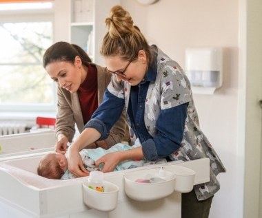 W roli głównej zobaczymy Magdalenę Różczkę, której partnerują: Piotr Głowacki, Danuta Stenka, Aleksandra Popławska, Maciej Zakościelny, Wojciech Mecwaldowski, Roma Gąsiorowska, Magdalena Lamparska, Anna Próchniak, Anna Smołowik, Dorota Kolak, Anna Tomaszewska, Marta Ścisłowicz, Wojciech Zieliński i  Zbigniew Zamachowski. 
