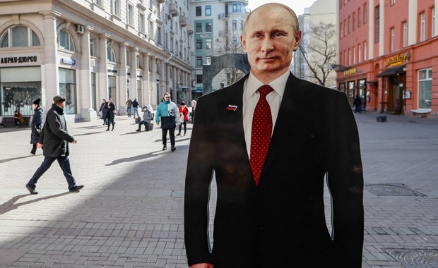 W Rosji rozpoczęły się "wybory". Kto kandyduje oprócz Putina?