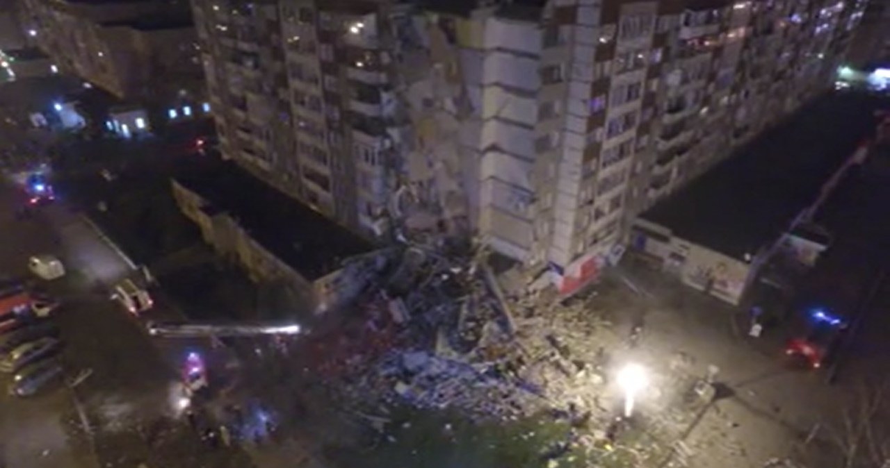 W Rosji zawalił się 8-piętrowy blok. Trwa akcja ratunkowa. 