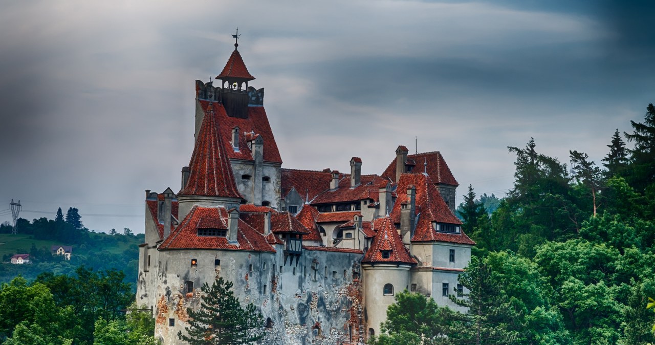 W Rumunii odwiedzisz "zamek Draculi" /123RF/PICSEL