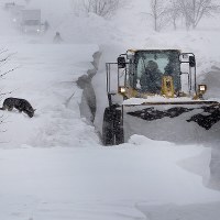W Rumunii śniegu po dachy domów