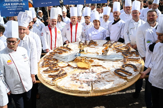 W Rzeszowie rozpoczął się dwudniowy festiwal "Karpaty na widelcu" /Darek Delmanowicz /PAP