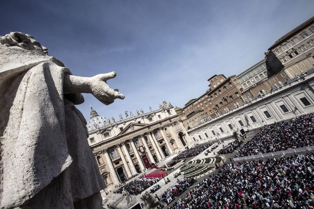 W Rzymie spodziwanych jest nawet 8 mln pielgrzymów /ANGELO CARCONI /PAP/EPA