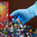 W Salwadorze powstał mural z plastikowych nakrętek do butelek. Czy to jest eko?