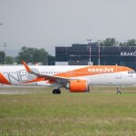 W samolocie uruchomiły się czujki dymu. Pasażerowie musieli opuścić pokład