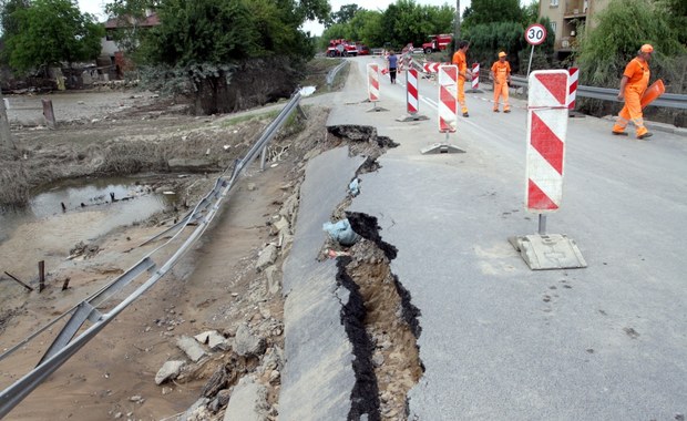 W Sandomierzu trwają porządki po powodzi