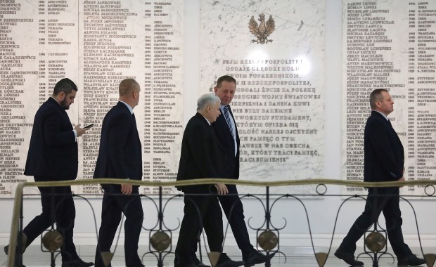 W Sejmie o odwołaniu Jarosława Kaczyńskiego. Politycy opozycji: Prezes PiS stawia się ponad prawem