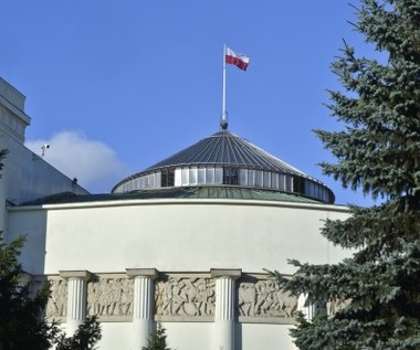 W Sejmie uchwalono przyszłoroczny budżet. Poznaj szczegóły